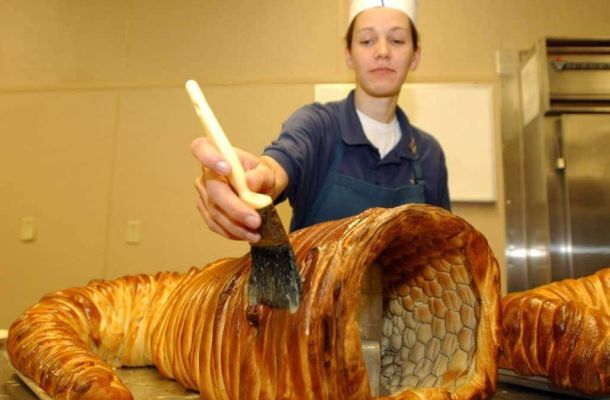 What's The Difference Between Patisserie, Boulangerie, and Viennoiserie?