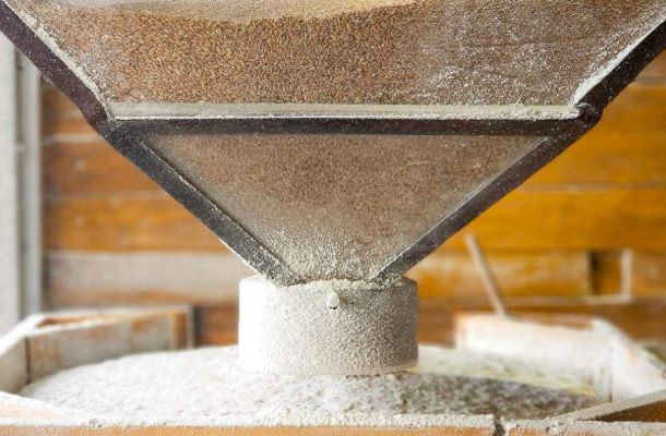 ​​baking with fresh milled flour