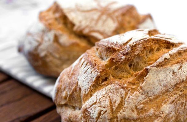 How to Make Bread Crusty Again?