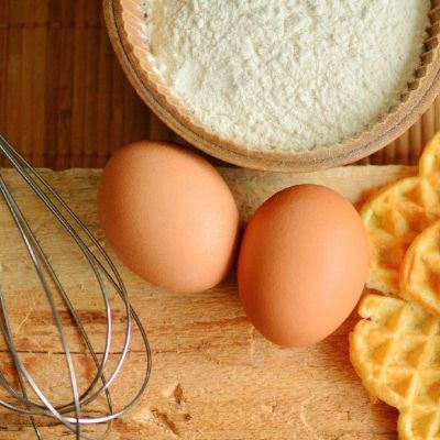 Does sourdough bread have eggs in it?