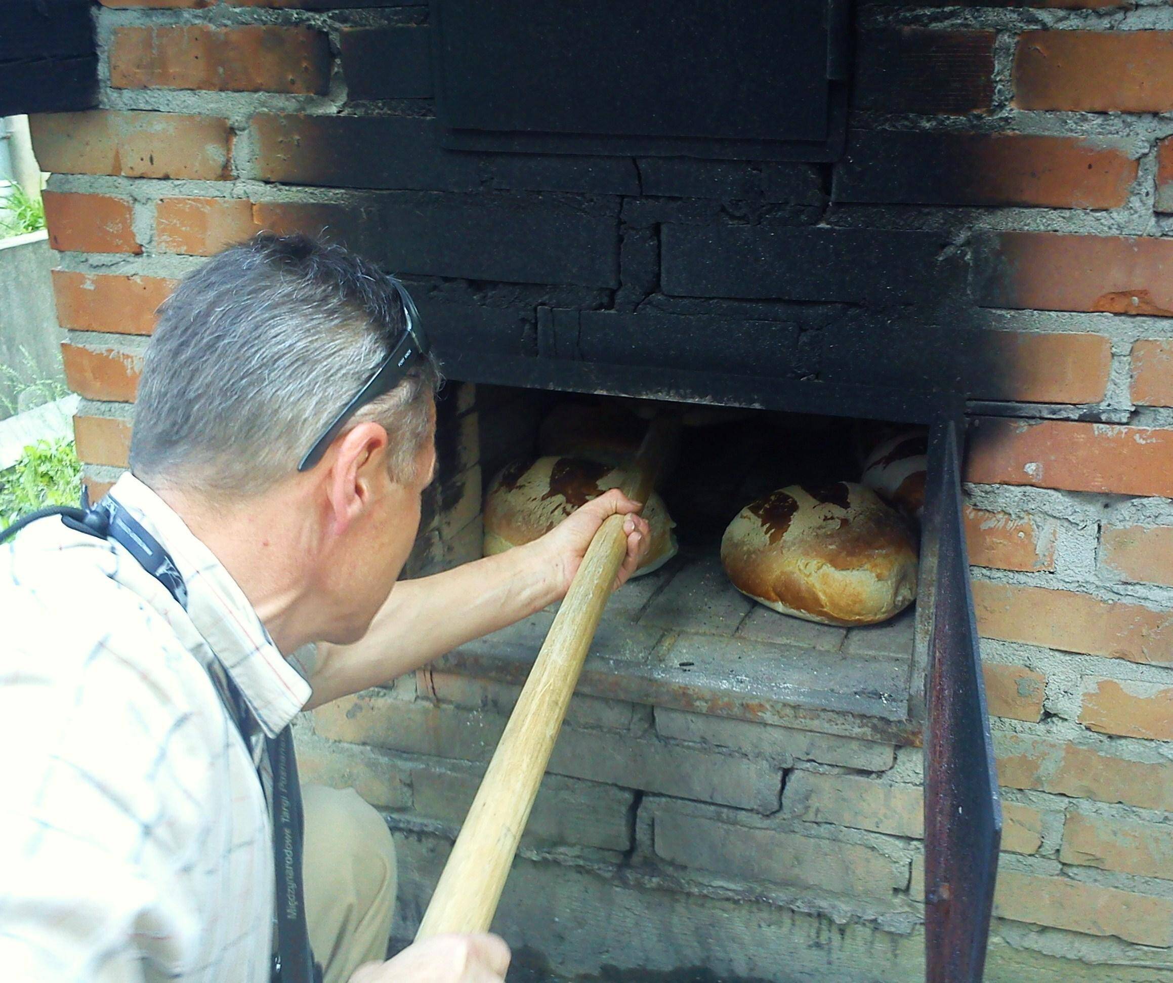 home wood fired oven Can I Use A Normal Home Oven To Bake Bread?