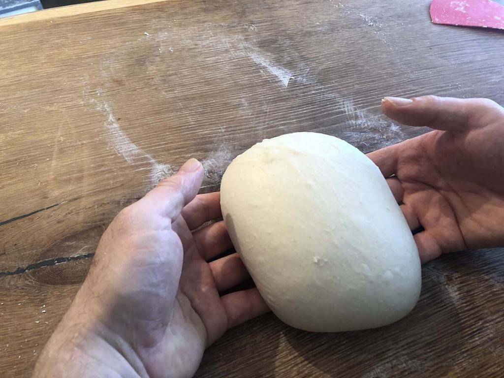 Shaping dough to give maximum oven spring