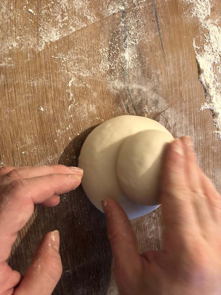 Cottage bread shaping 5