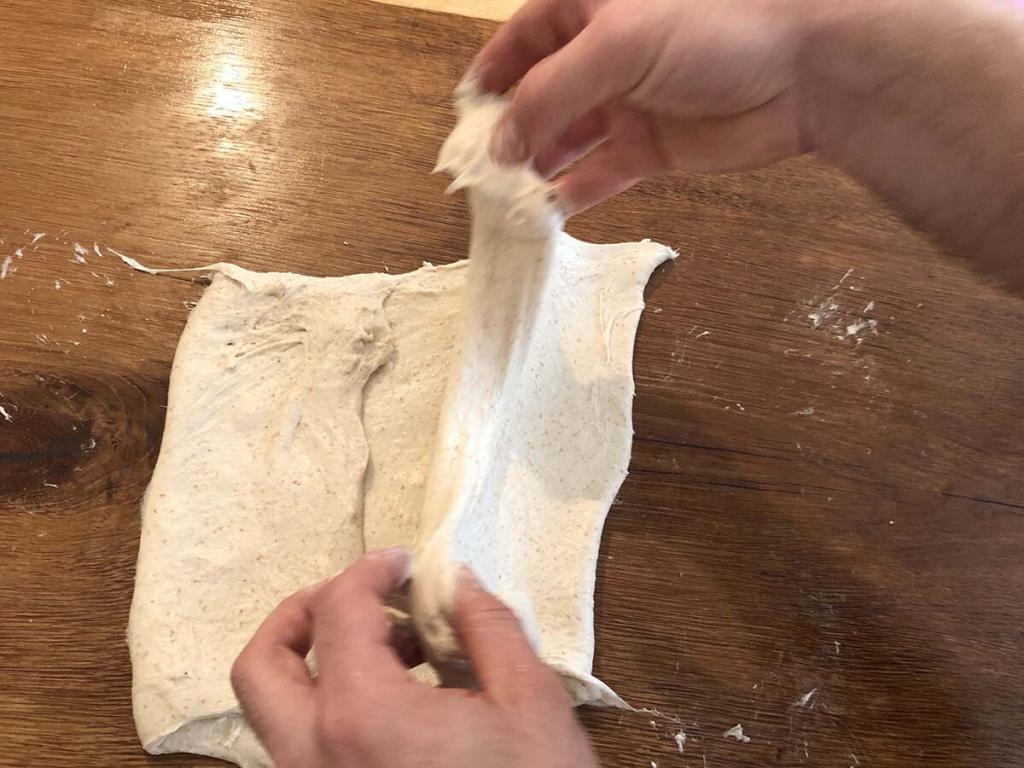 How to Stretch and Fold Sourdough